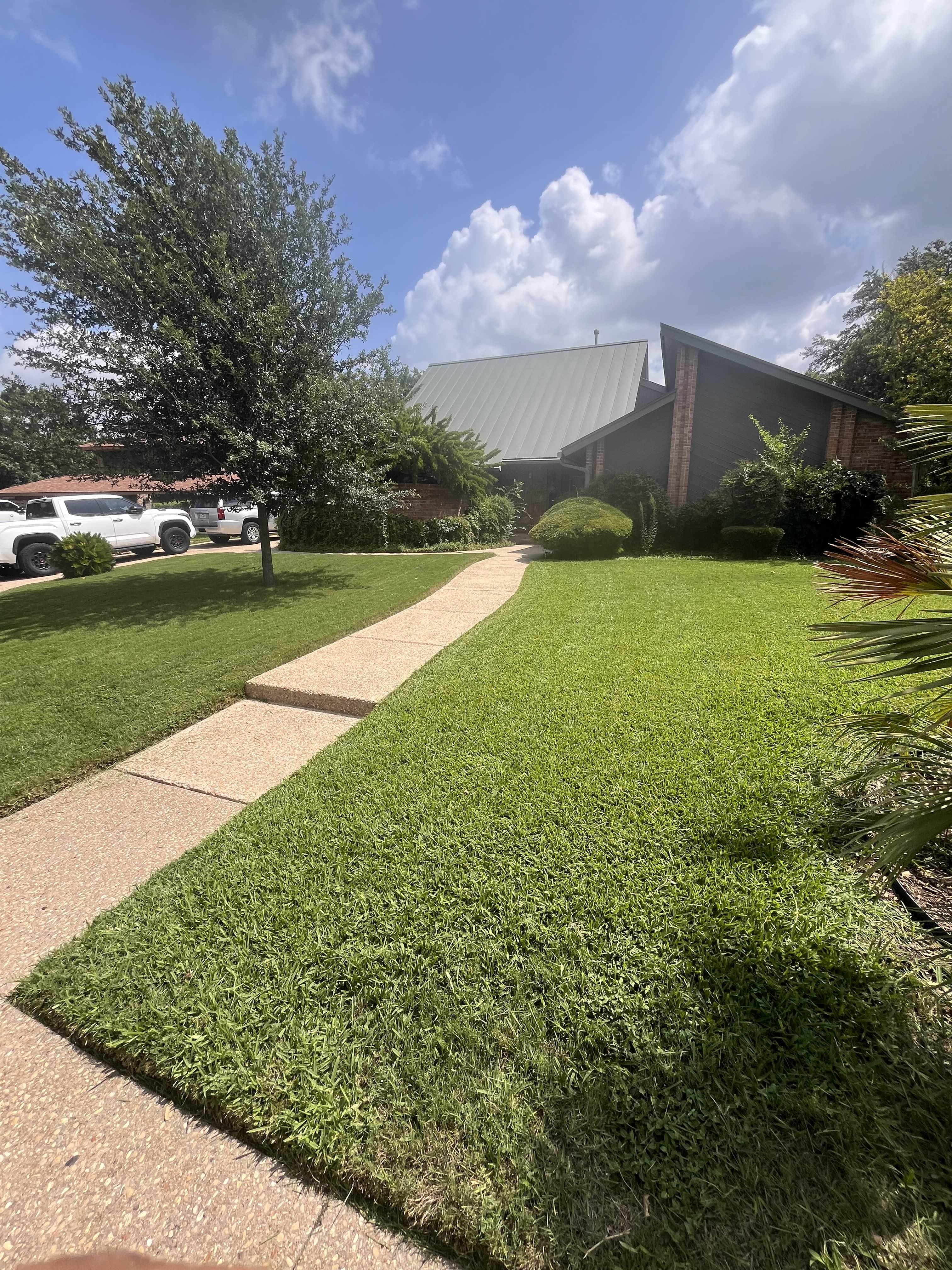 Front Yard Landscape Design